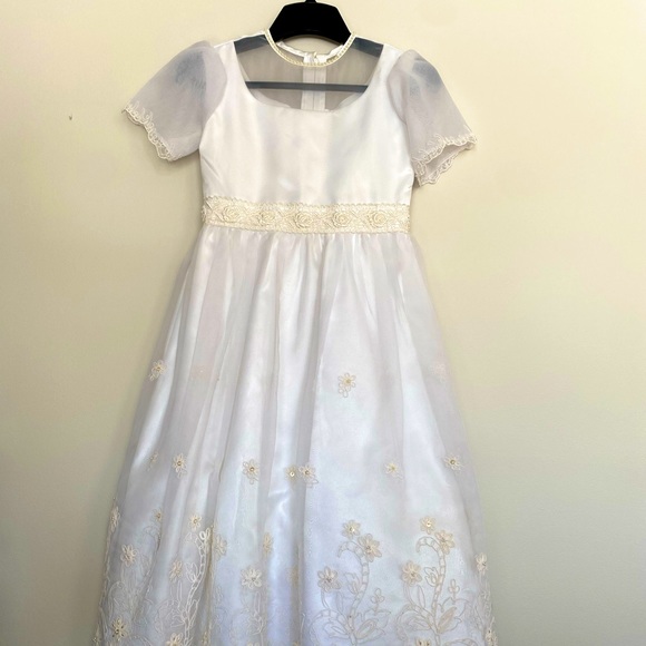 Girl Flower / Communion Floral Dress - Picture 1 of 15